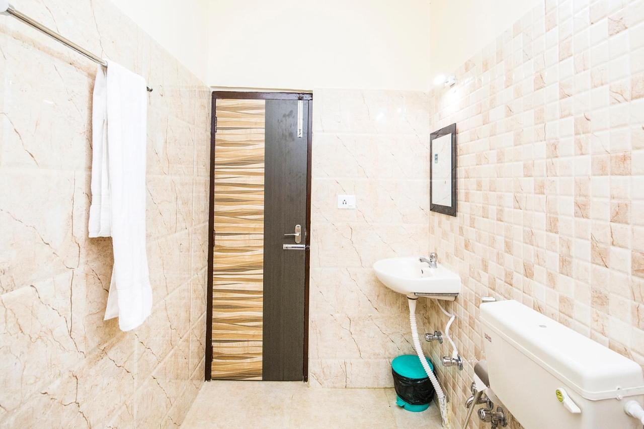 Fabhotel Kolkata Residency Salt Lake Zewnętrze zdjęcie